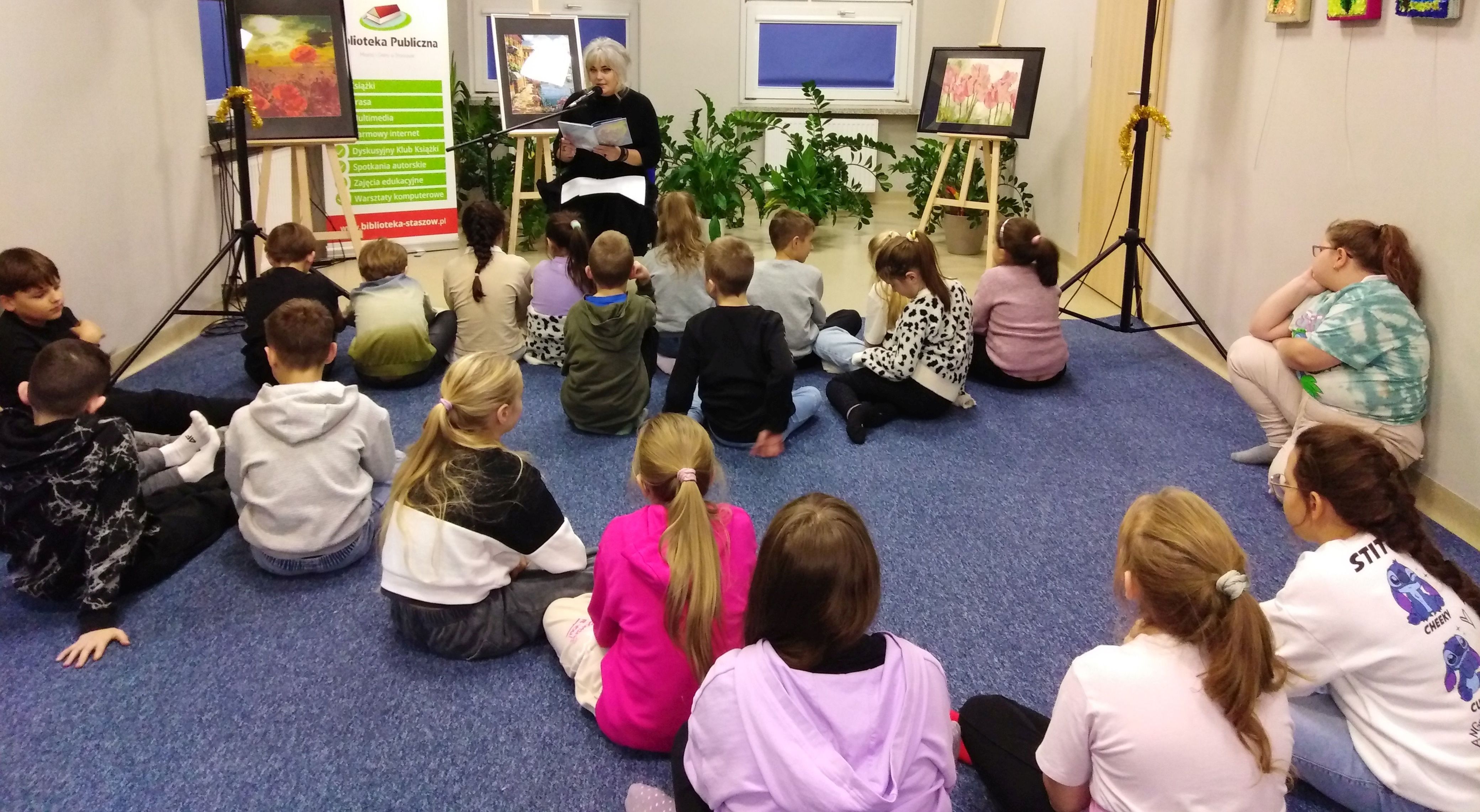 Świąteczny zawr&oacute;t głowy