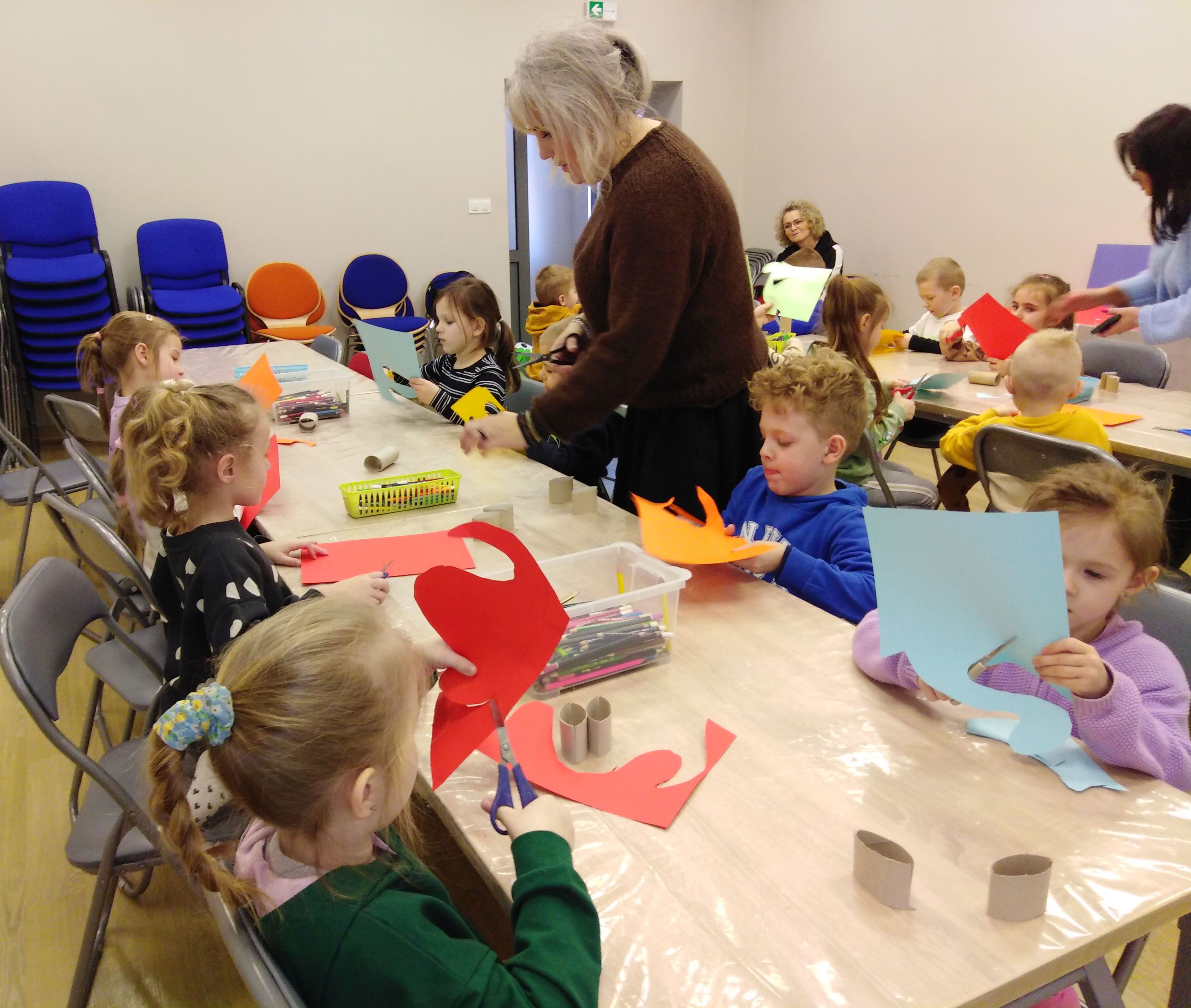 W świecie dinozaur&oacute;w