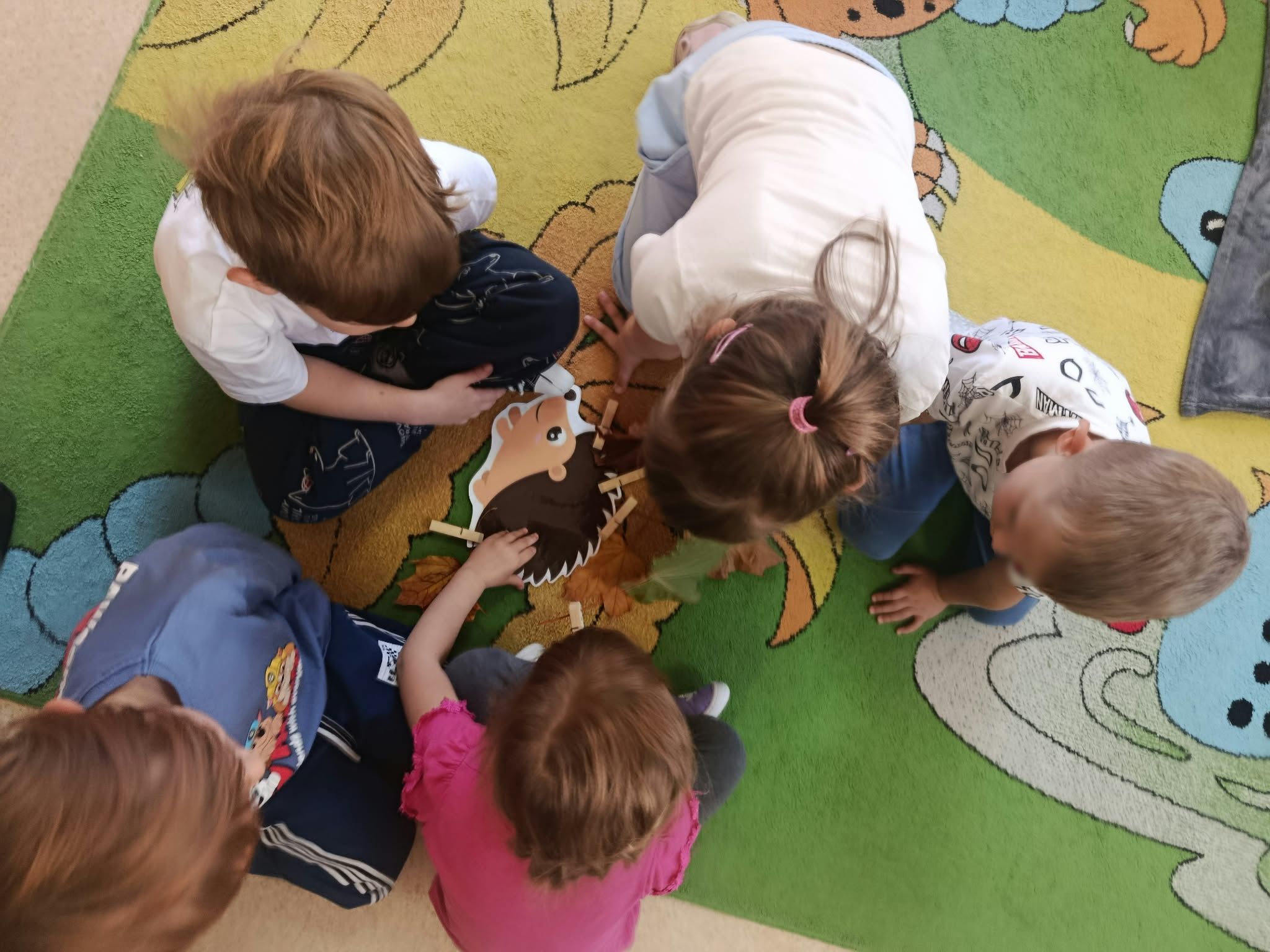 Mała literatura, wielkie przygody, czyli szyszkowe skarby i&nbsp;wielka lekcja przyjaźni!