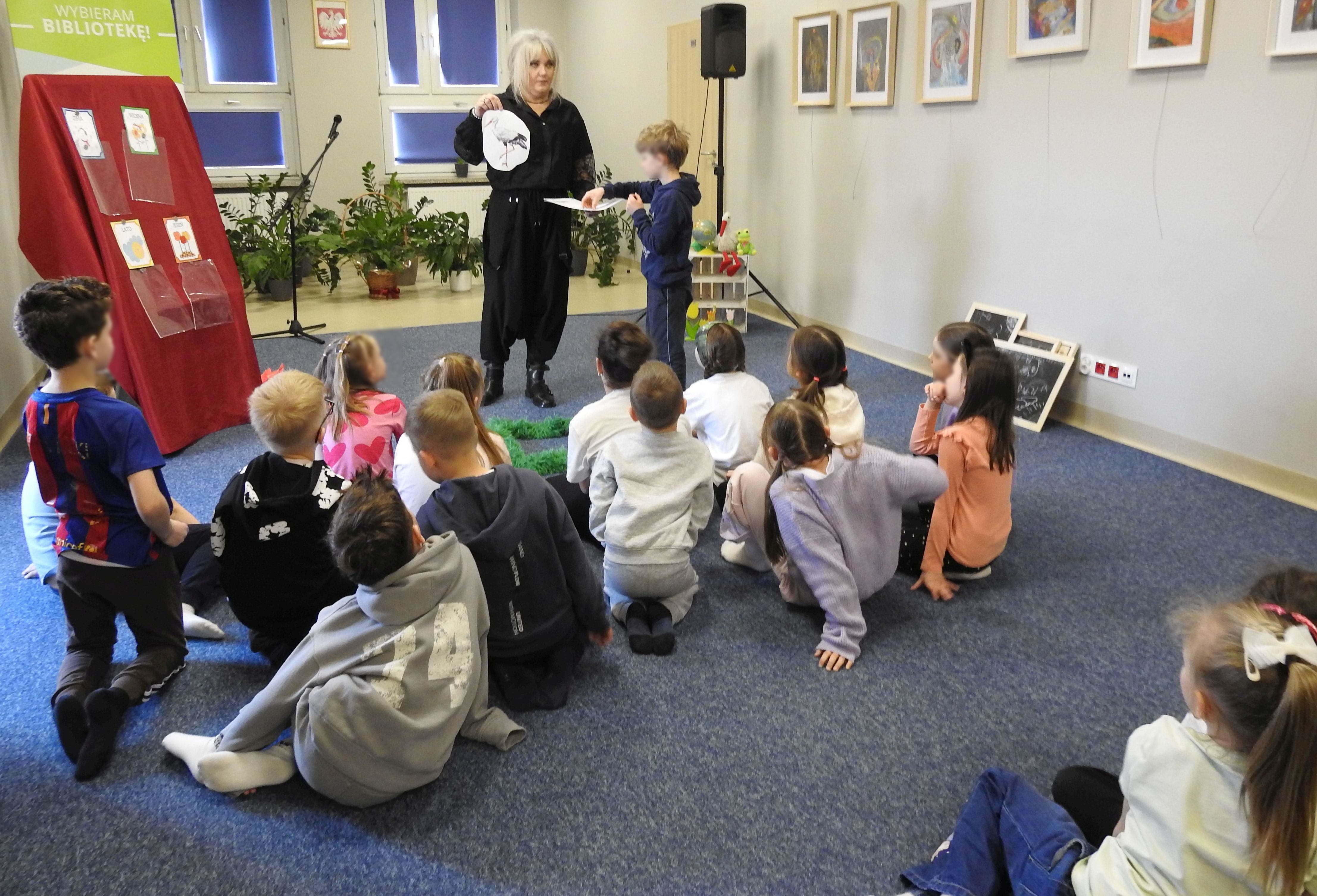 Wiosenny zawr&oacute;t głowy