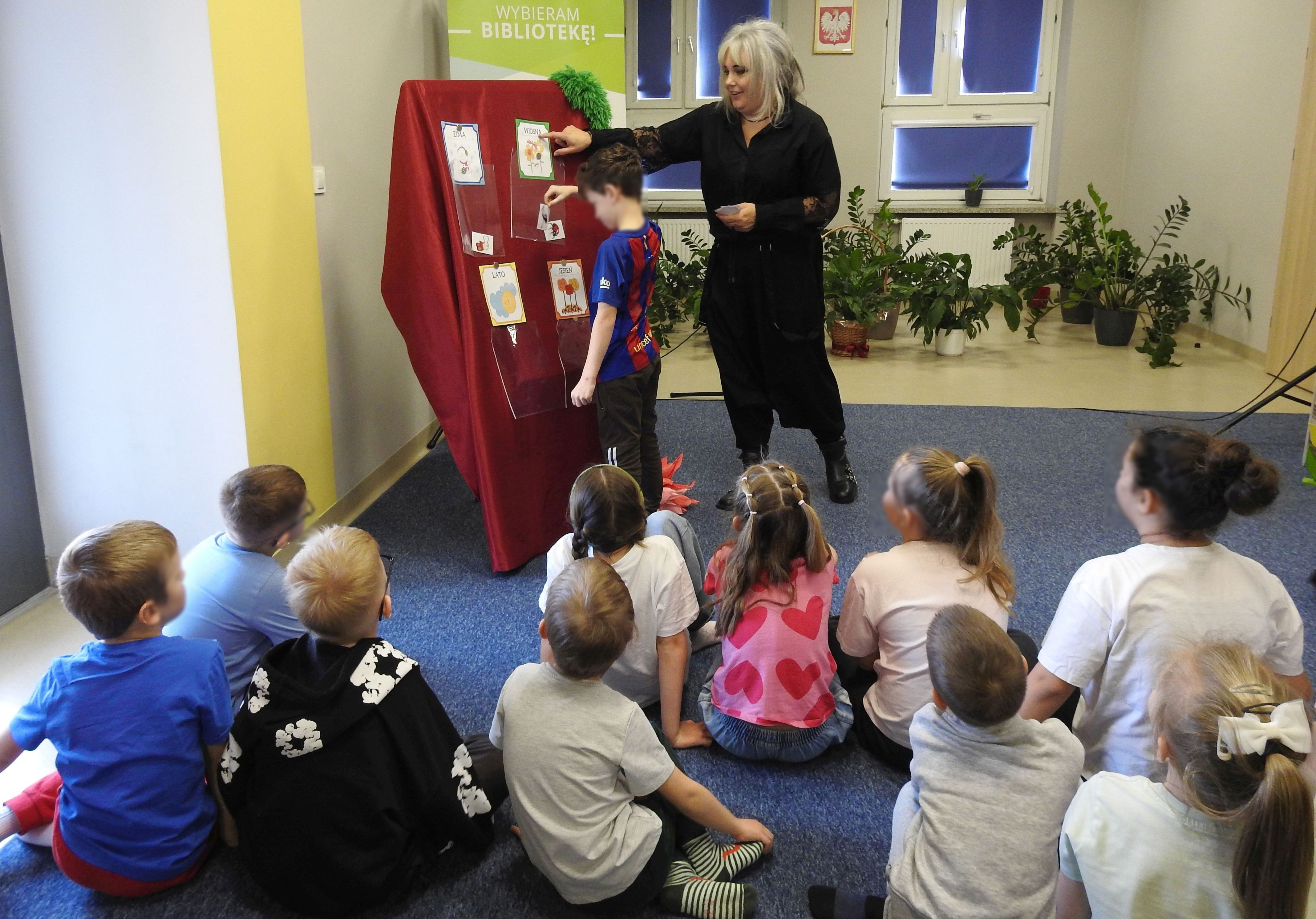 Wiosenny zawr&oacute;t głowy