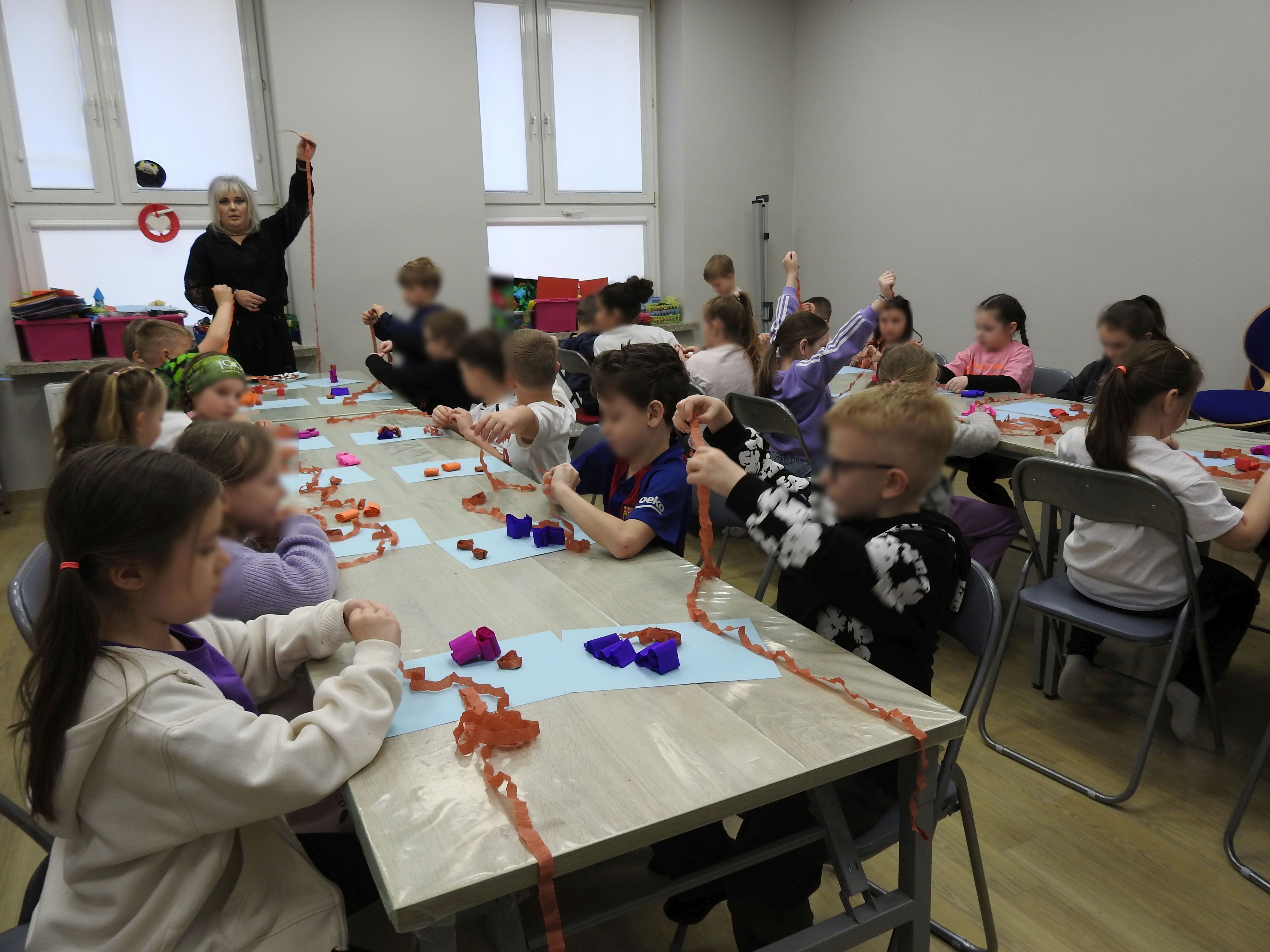 Wiosenny zawr&oacute;t głowy